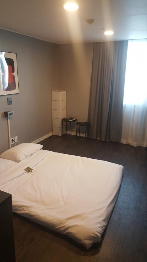 The Hotel Young Inn سيول المظهر الخارجي الصورة